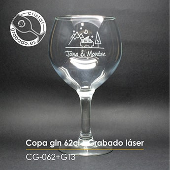 Copa gin tonic personalizada con dibujo boda