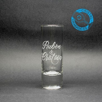 Nuevo producto en el catálogo de vasos de cristalgrabado.es. Vaso de chupito Alto 6cl.